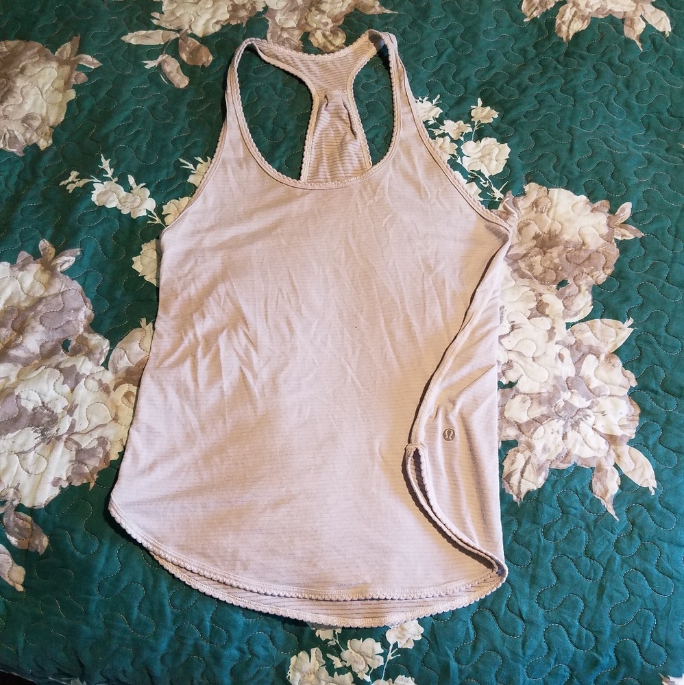 Lululemon 105 tank